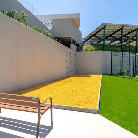 Bayview Hills Deluxe By Casasol Apartment