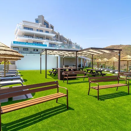 Bayview Hills Deluxe By Casasol Apartment